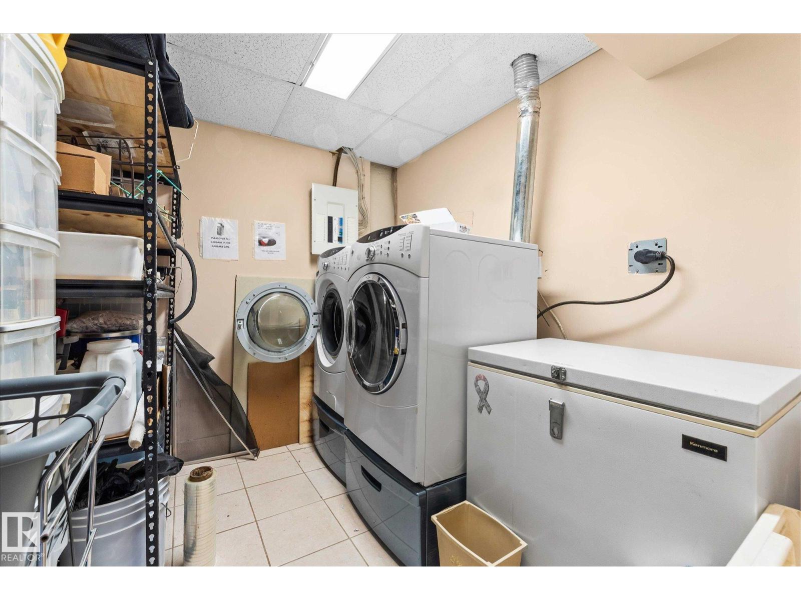 Photo 40 of 7311 7313 79 Av Nw, Edmonton AB