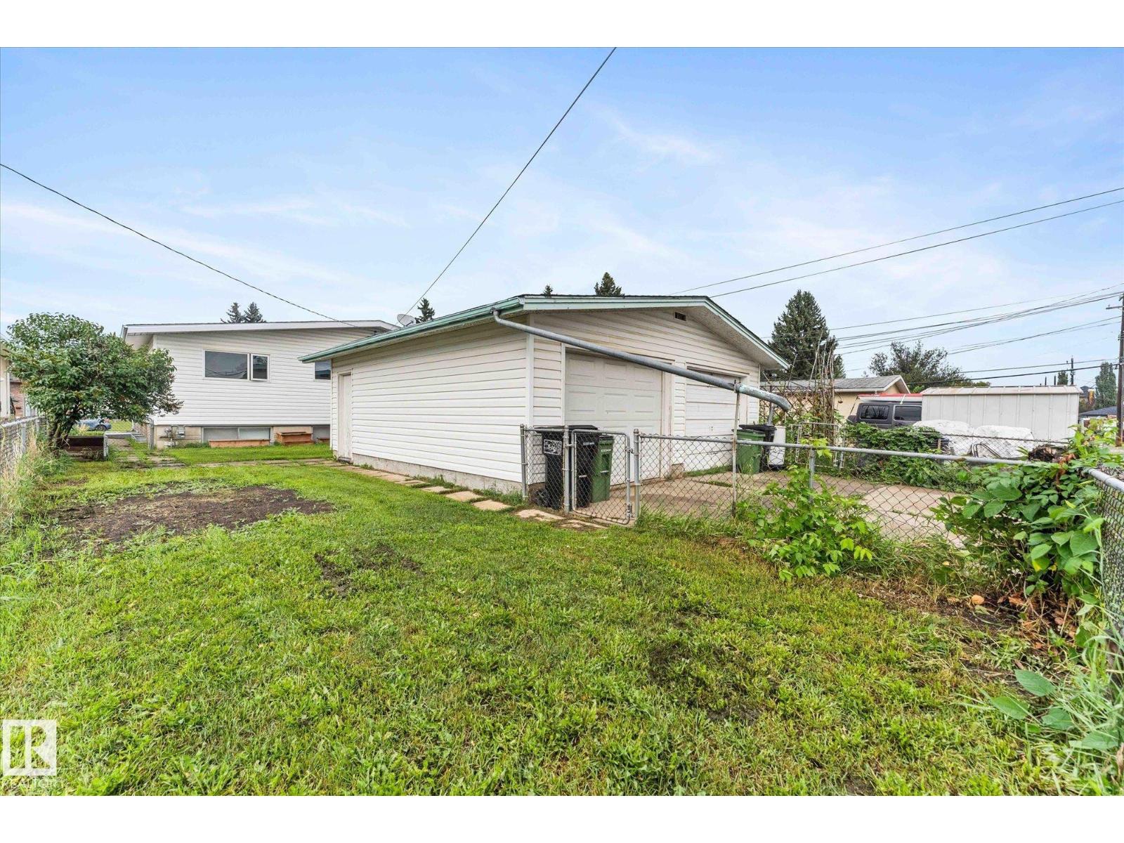 Photo 48 of 7311 7313 79 Av Nw, Edmonton AB