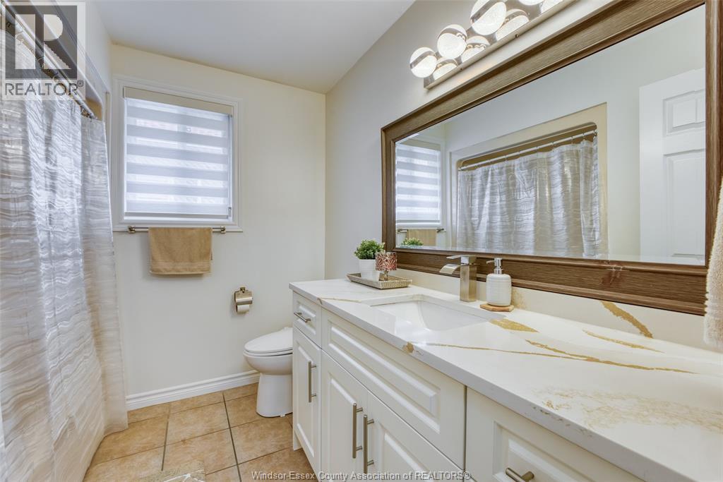 Photo 16 of 4652 Helsinki Crescent, Windsor ON