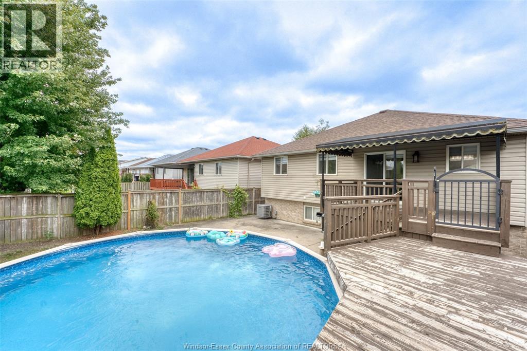Photo 30 of 4652 Helsinki Crescent, Windsor ON
