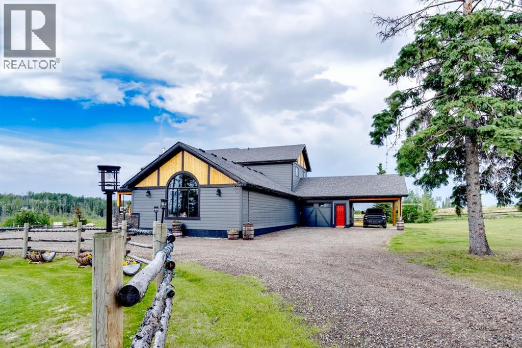 Photo 5 of 205 Weiss Drive, Saprae Creek AB