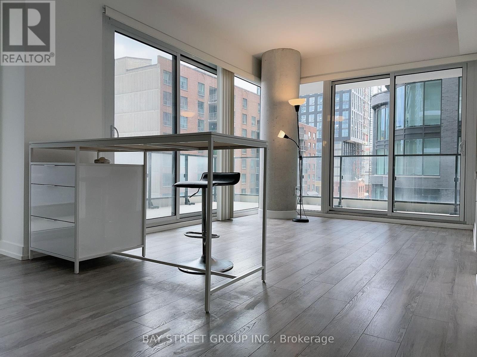 Photo 2 of 206 77 Shuter Street, Toronto ON