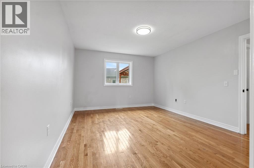 Photo 20 of 3919 Durban Lane, Vineland ON
