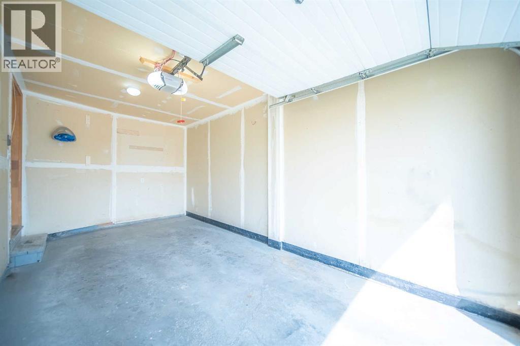 Single Family House for Sale in  Coventry Hills Way NE Coventry Hills Calgary 