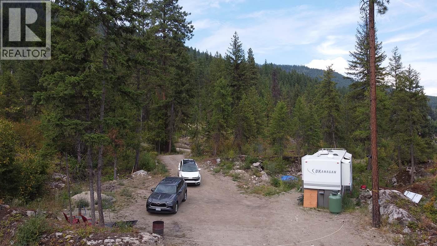 Photo 5 of 3112 Sadler Road, South Slocan BC