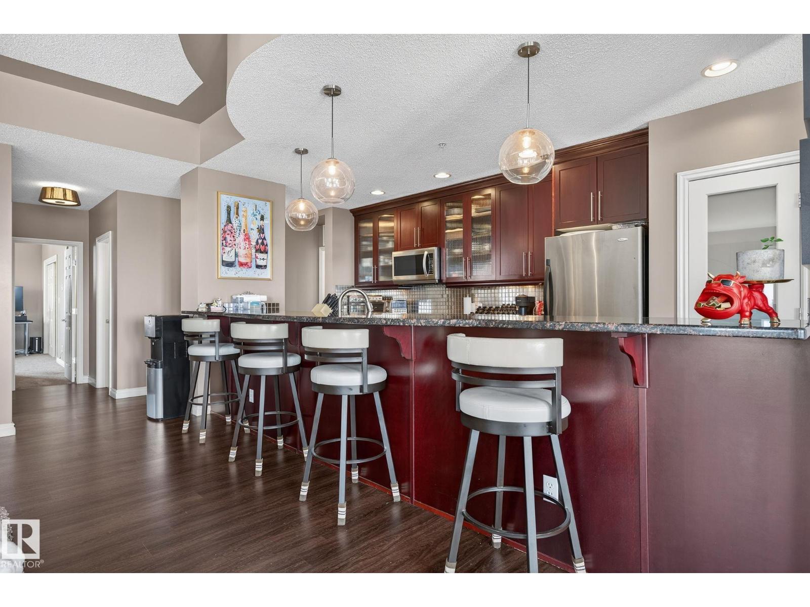 Photo 5 of 1904 9020 Jasper Av Nw, Edmonton AB