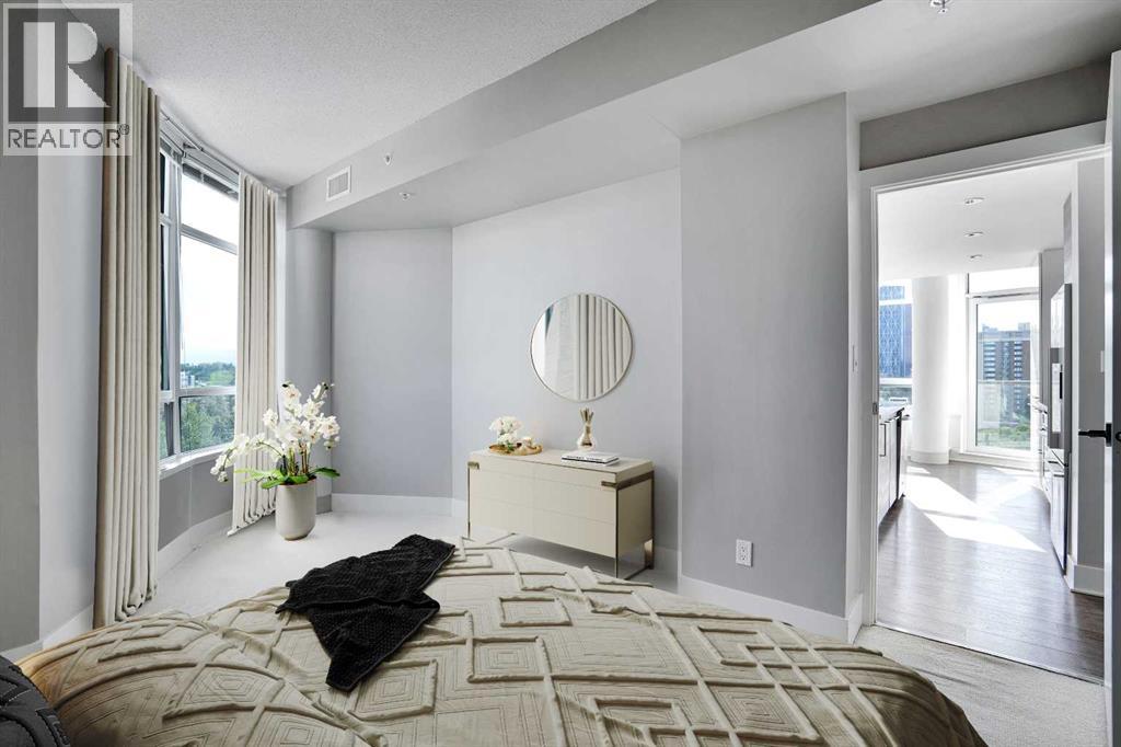 1003, 38 9 STREET NE - 11