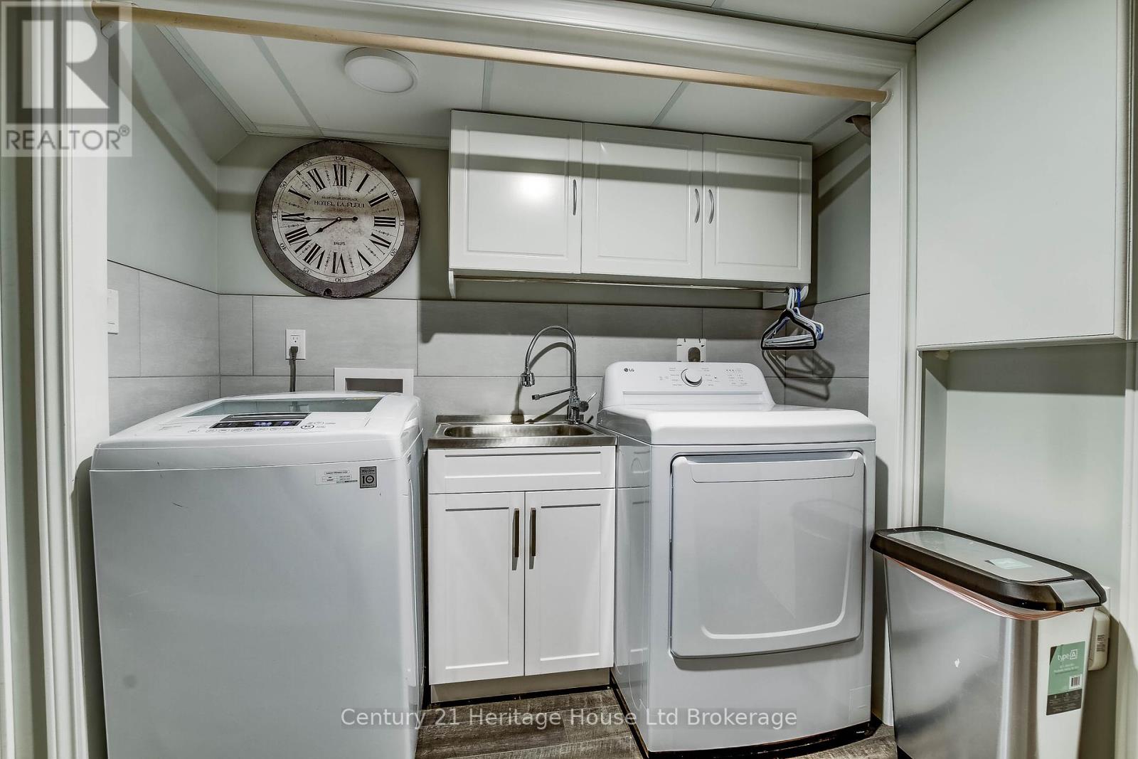 Photo 18 of 6 395 Springbank Avenue N, Woodstock ON