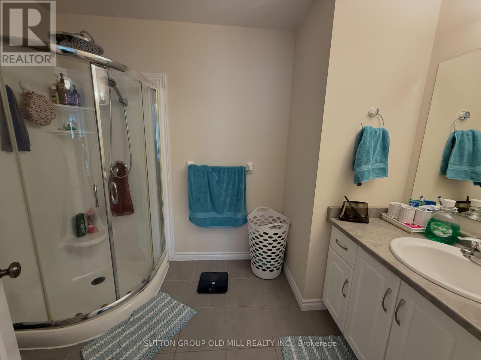 Photo 1 of 31 167 Arkell Road, Guelph ON