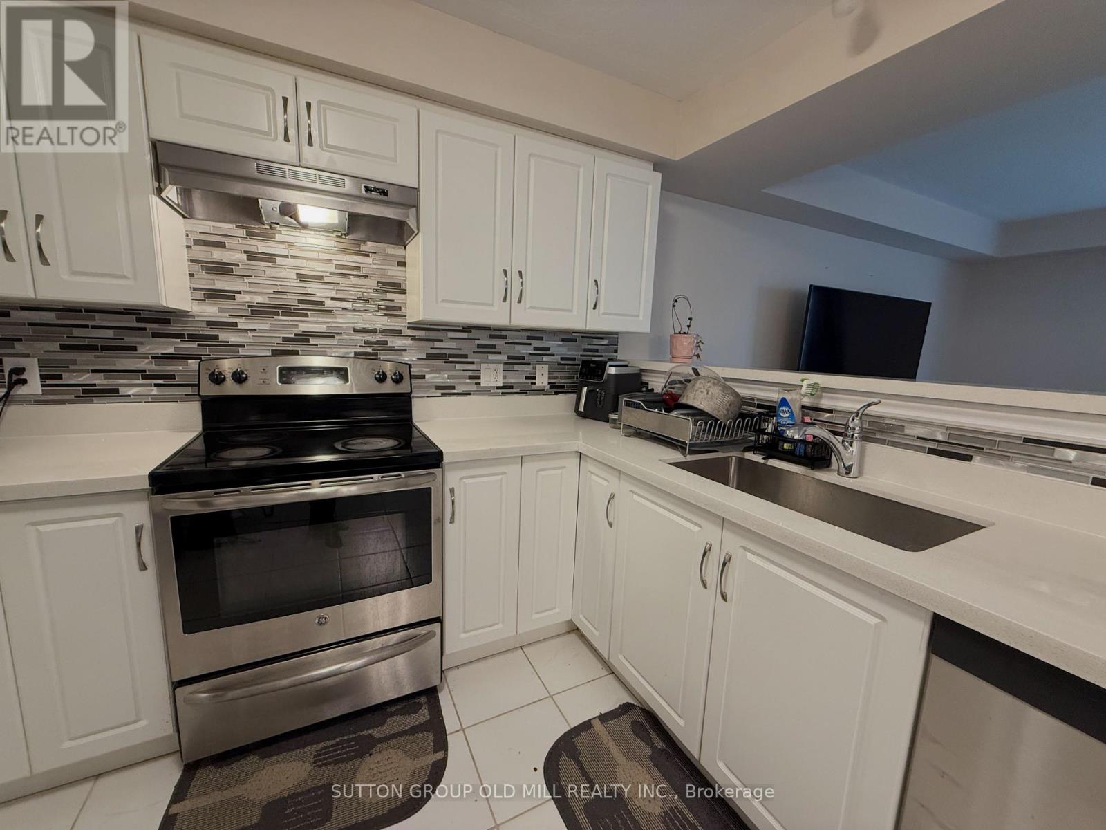Photo 26 of 31 167 Arkell Road, Guelph ON