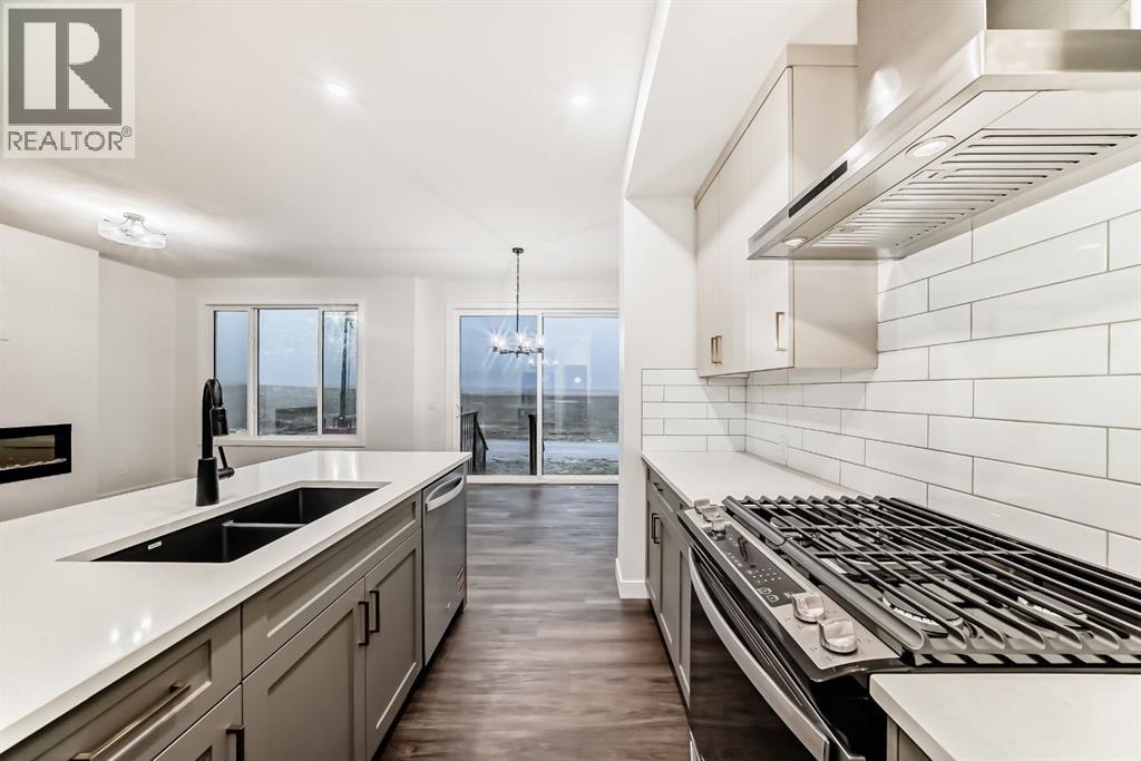 Photo 8 of 20 Lewiston View Ne, Calgary AB