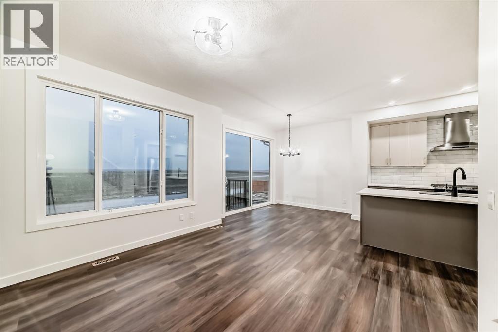 Photo 19 of 20 Lewiston View Ne, Calgary AB