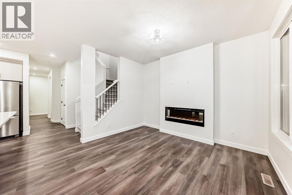 Photo 17 of 20 Lewiston View Ne, Calgary AB