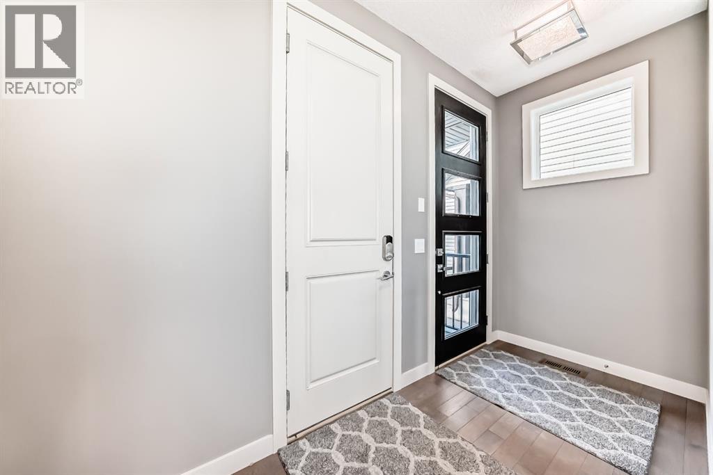 Single Family House for Sale in  Chaparral Valley Way SE Chaparral Calgary 