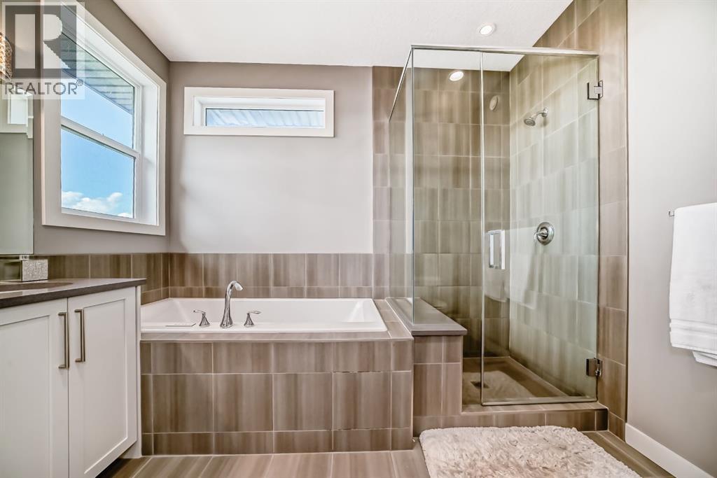 Single Family House for Sale in  Chaparral Valley Way SE Chaparral Calgary 