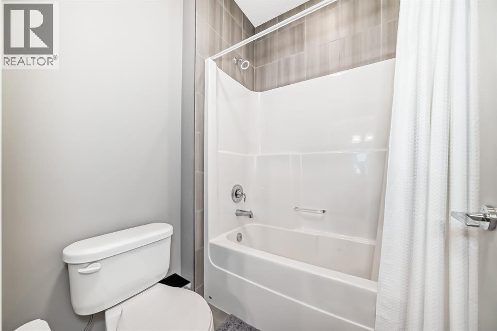 Single Family House for Sale in  Chaparral Valley Way SE Chaparral Calgary 