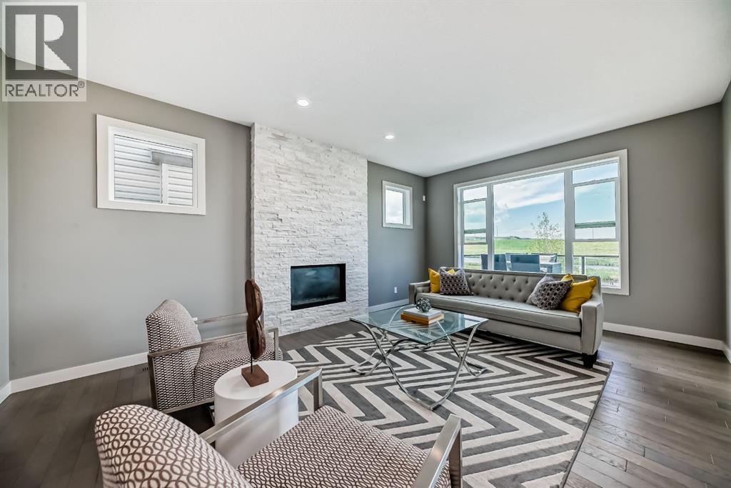 Single Family House for Sale in  Chaparral Valley Way SE Chaparral Calgary 
