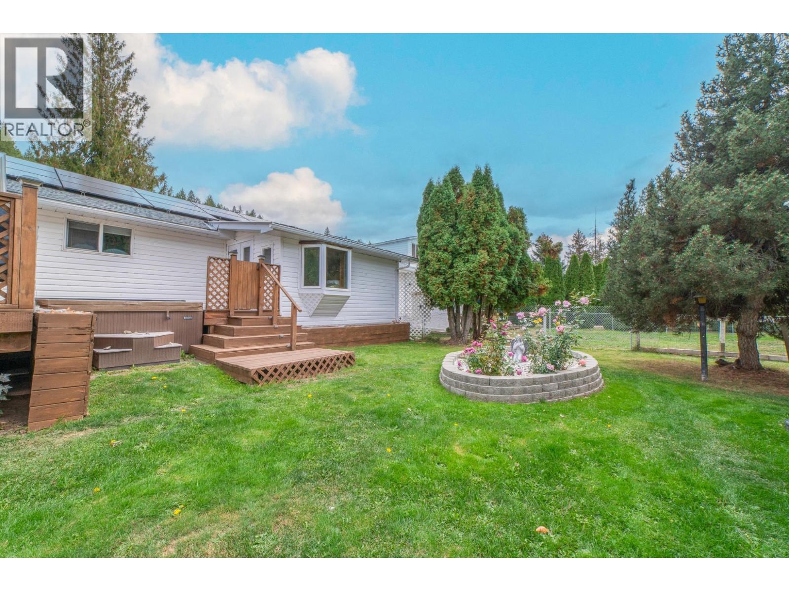 5145 ELSIE HOLMES Road, Creston