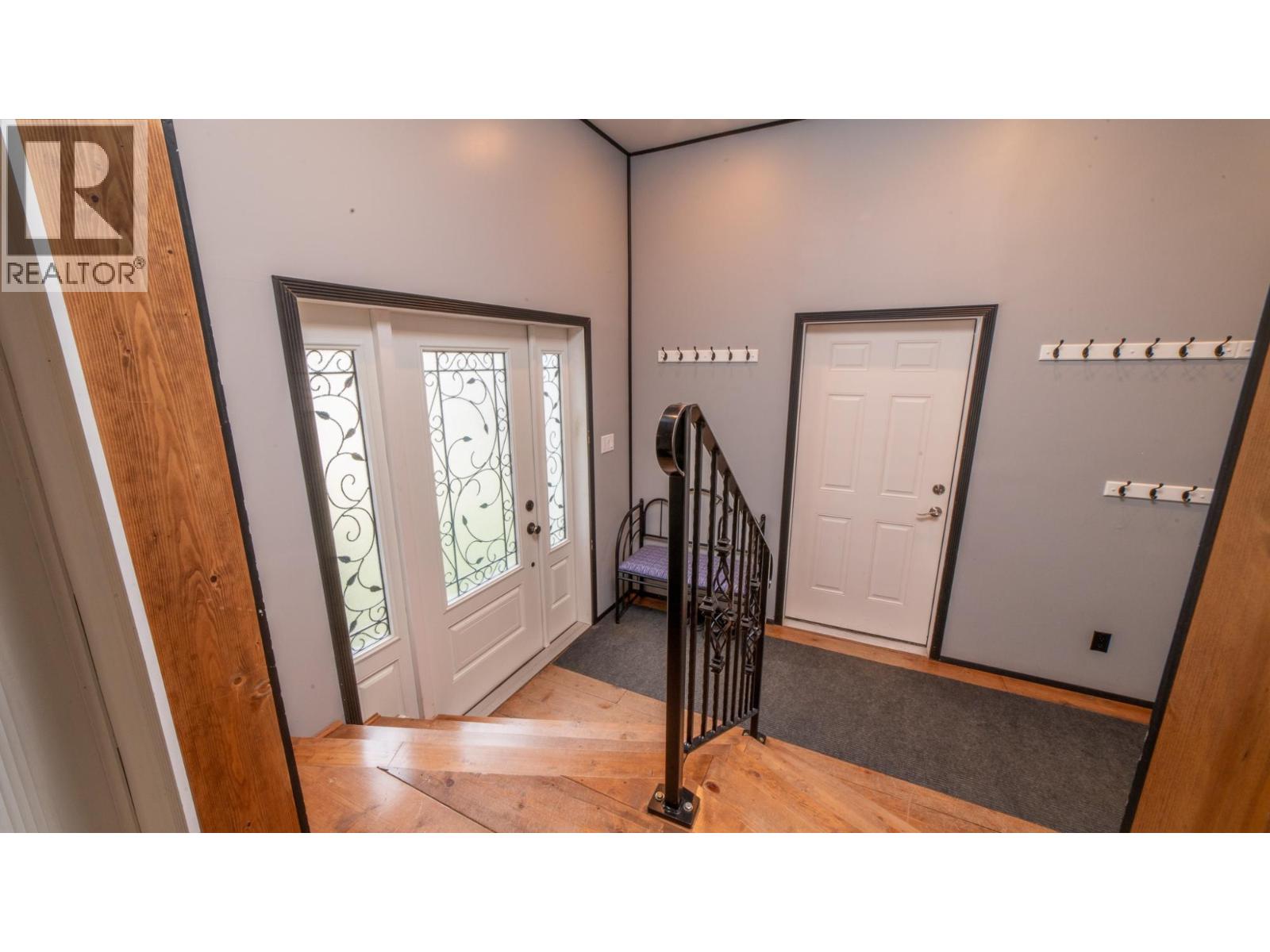 5145 ELSIE HOLMES Road, Creston