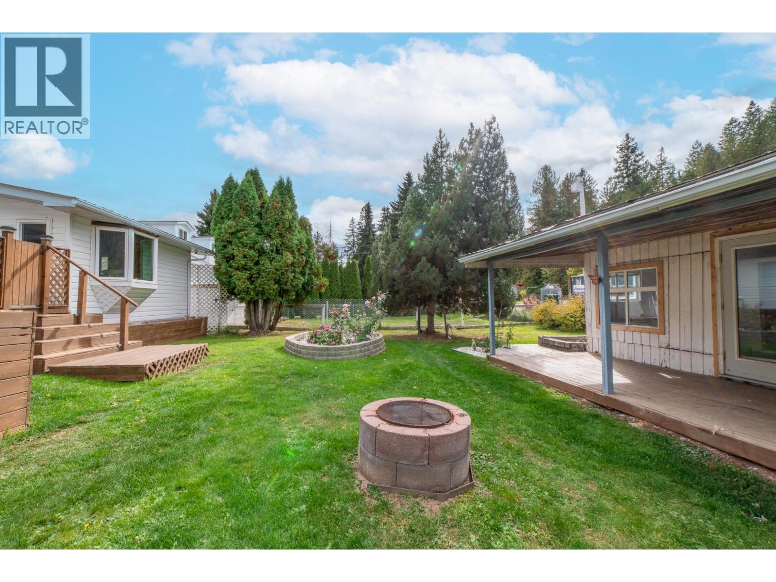 5145 ELSIE HOLMES Road, Creston