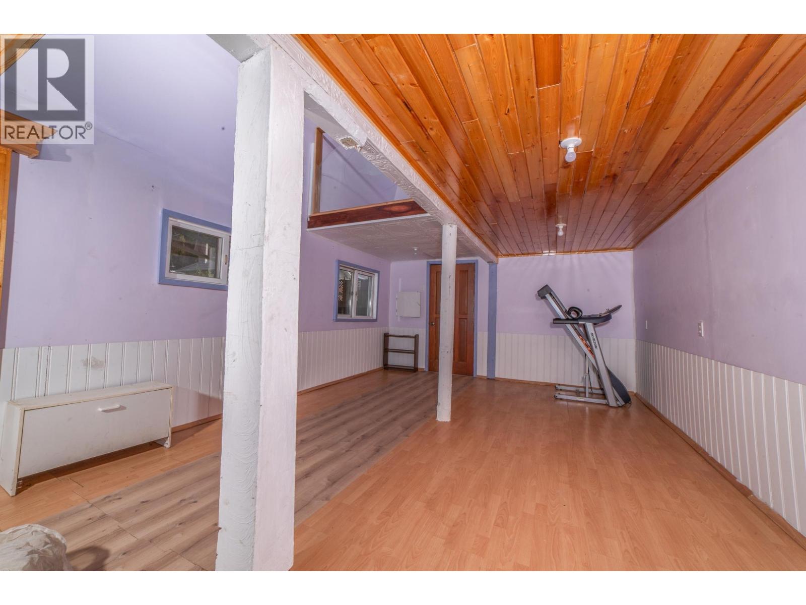 5145 ELSIE HOLMES Road, Creston