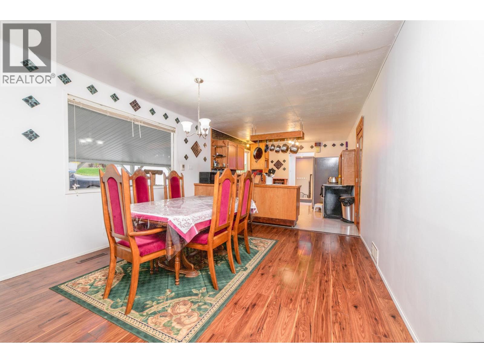 5145 ELSIE HOLMES Road, Creston