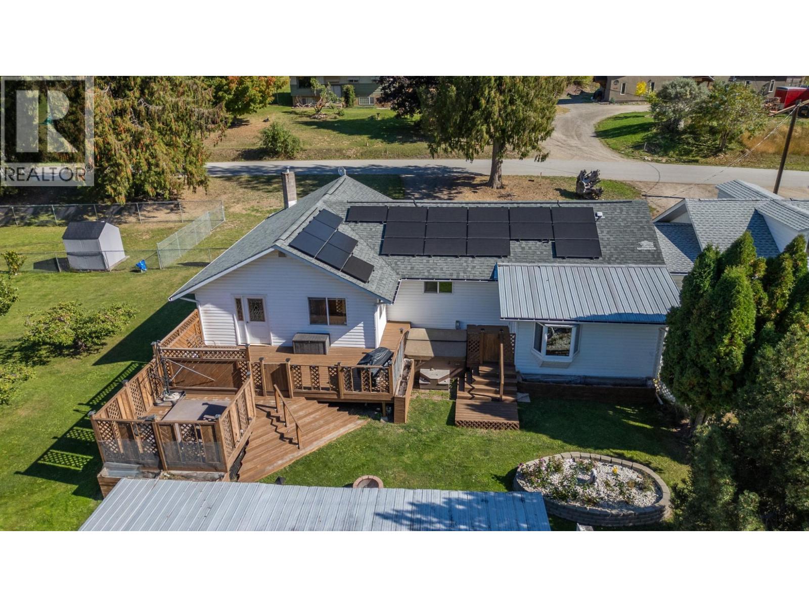 5145 ELSIE HOLMES Road, Creston