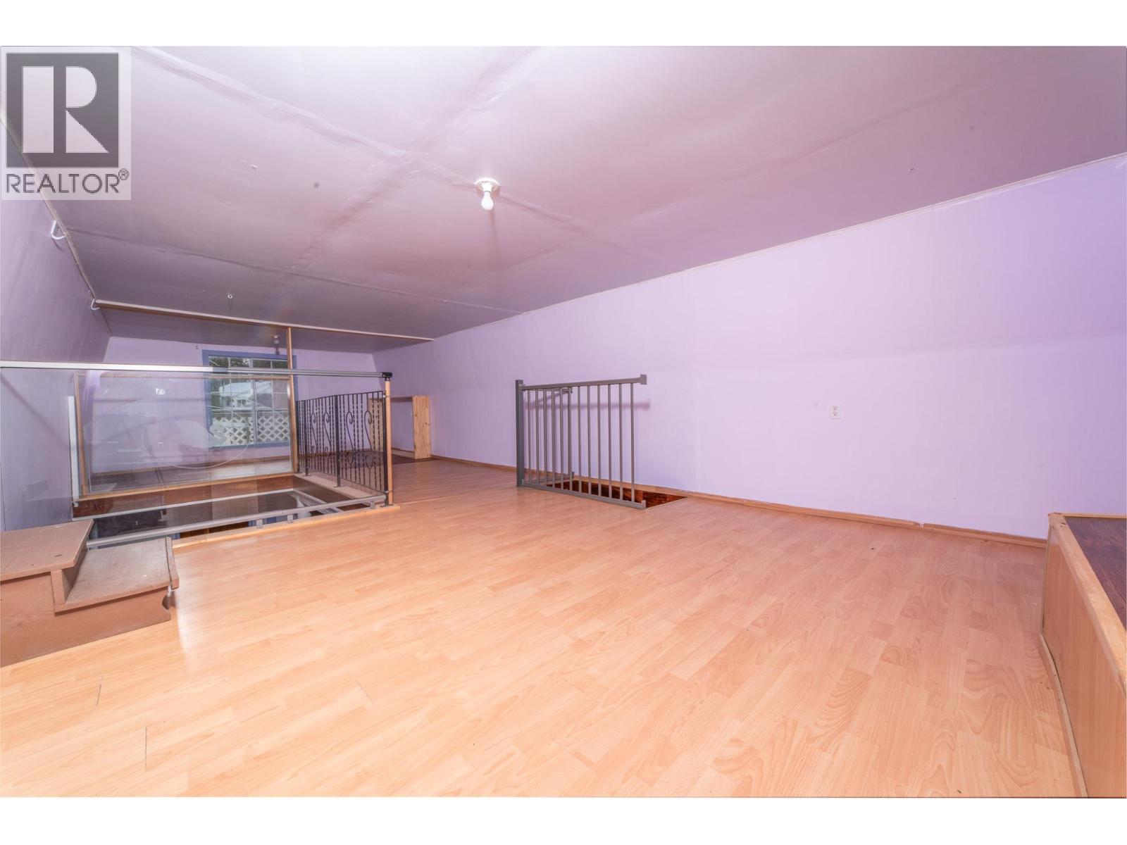 5145 ELSIE HOLMES Road, Creston