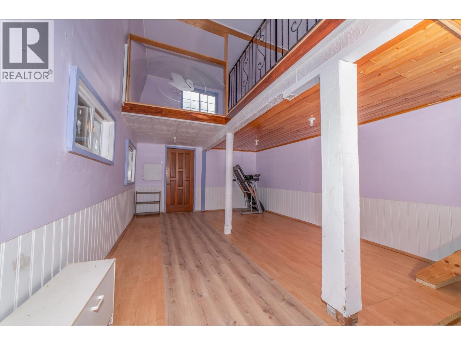 5145 ELSIE HOLMES Road, Creston