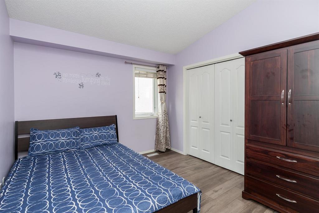 Photo 24 of 15 Grantsmuir Drive, Winnipeg MB
