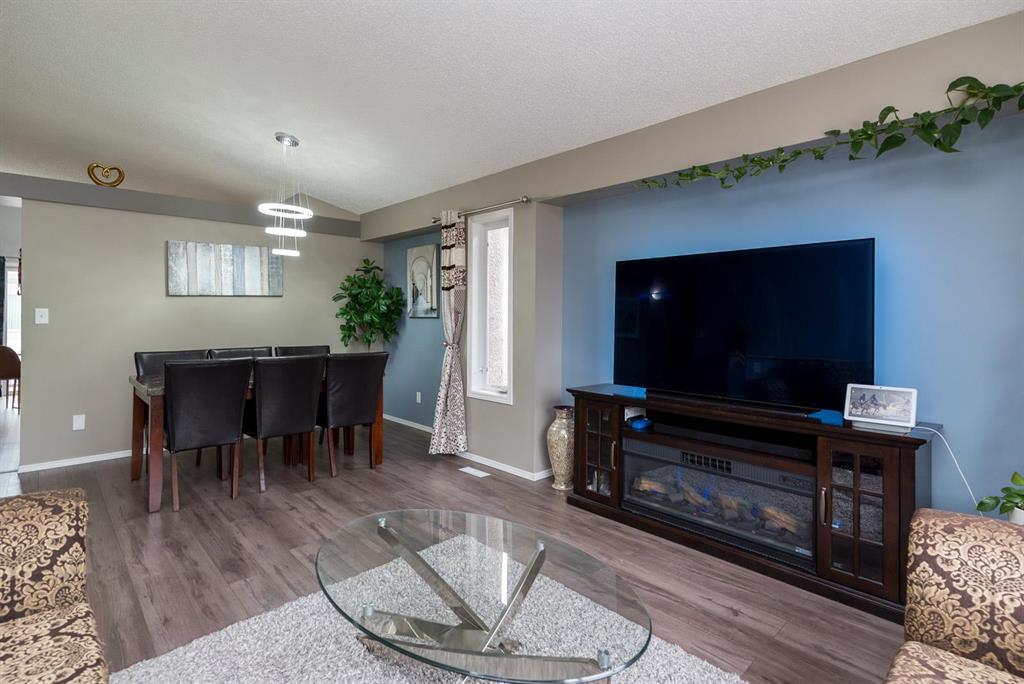Photo 7 of 15 Grantsmuir Drive, Winnipeg MB