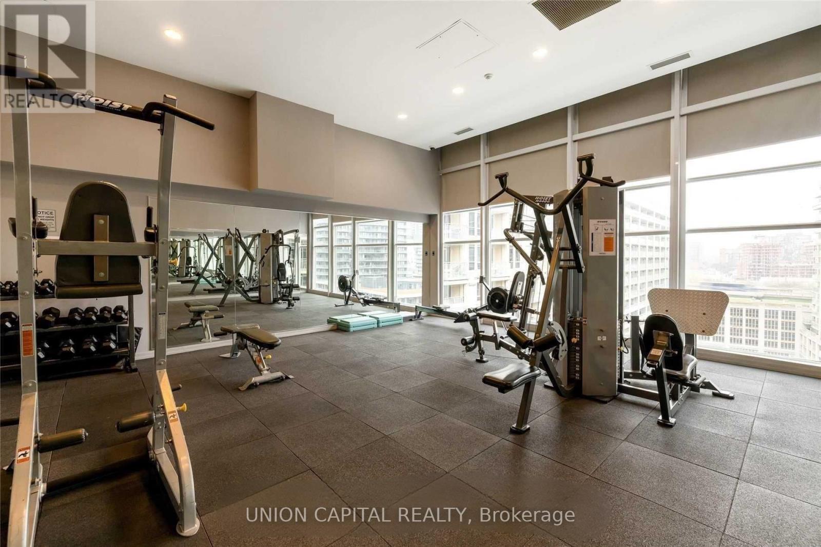 Photo 33 of 1006 628 Fleet Street, Toronto ON