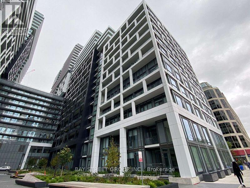 Photo 1 of 217 Se 60 Princess Street, Toronto ON