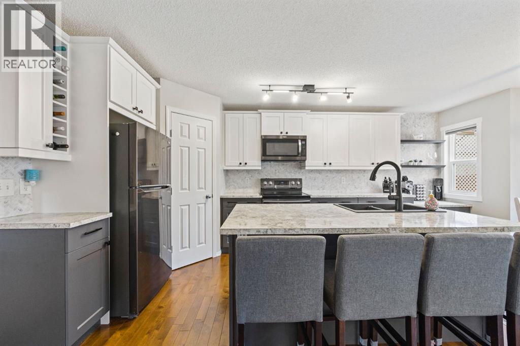 Single Family House for Sale in  Covepark Drive NE Coventry Hills Calgary 