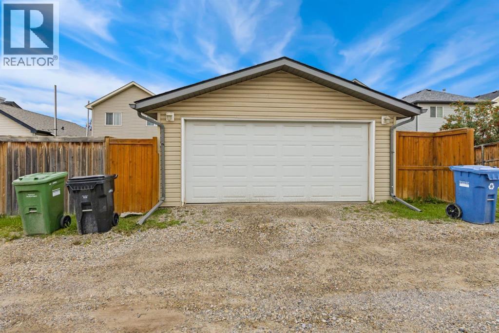 Single Family House for Sale in  Covepark Drive NE Coventry Hills Calgary 