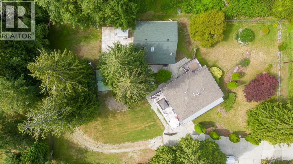 7781 HART ROAD, Halfmoon Bay