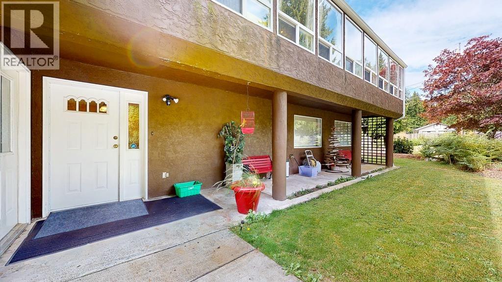 7781 HART ROAD, Halfmoon Bay