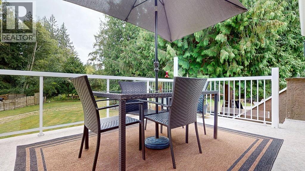 7781 HART ROAD, Halfmoon Bay
