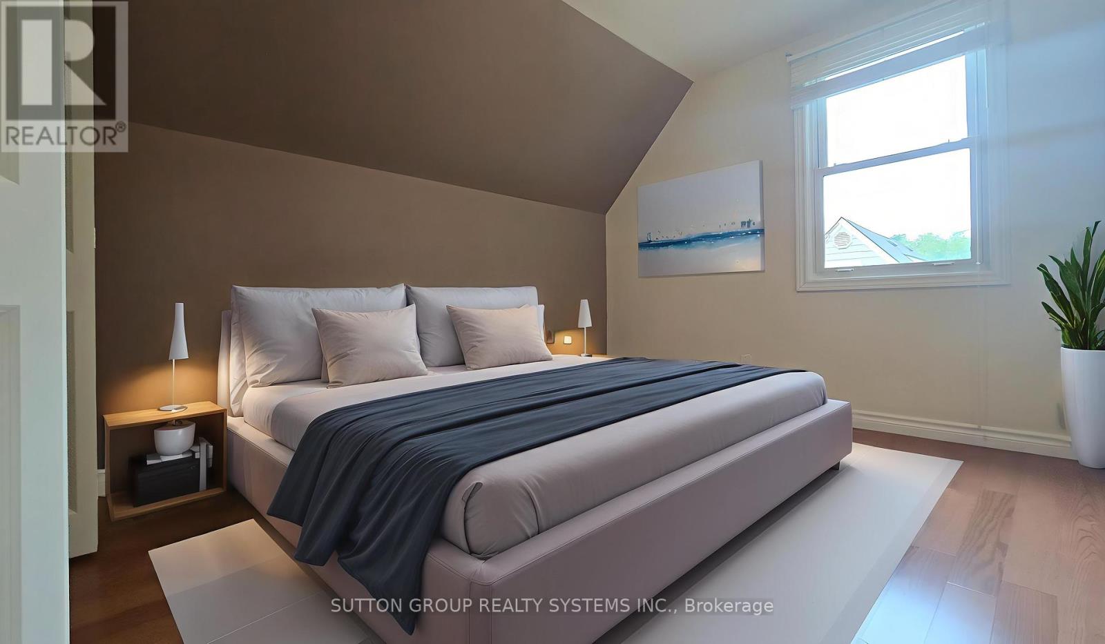 Photo 19 of 2232 Queensway Drive, Burlington ON