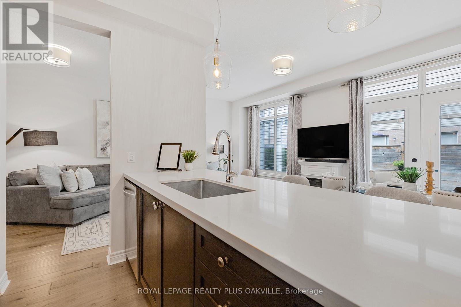 Photo 20 of 19 2997 Glover Lane, Burlington ON