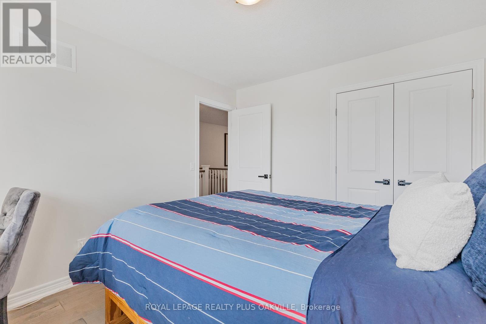 Photo 28 of 19 2997 Glover Lane, Burlington ON