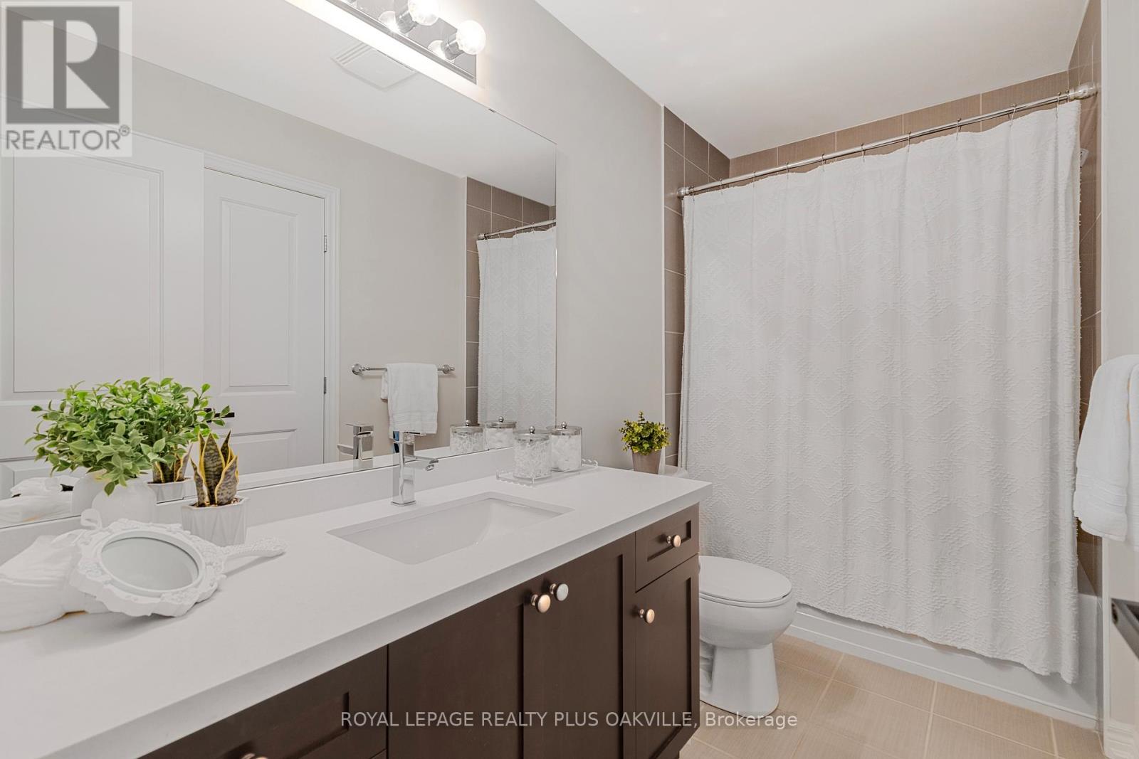 Photo 31 of 19 2997 Glover Lane, Burlington ON
