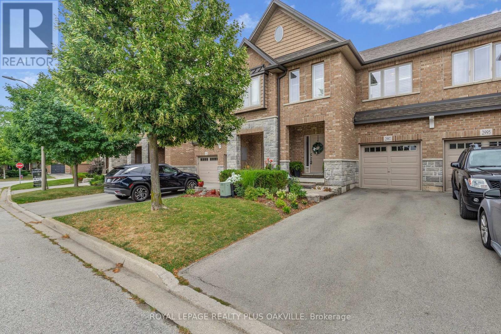 Photo 4 of 19 2997 Glover Lane, Burlington ON