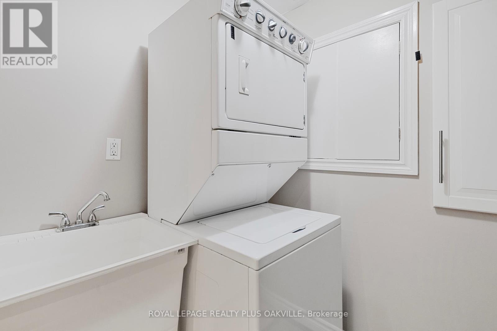 Photo 40 of 19 2997 Glover Lane, Burlington ON