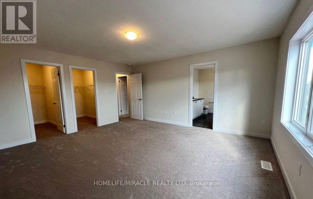 Photo 16 of 85 Stern Drive, Welland ON