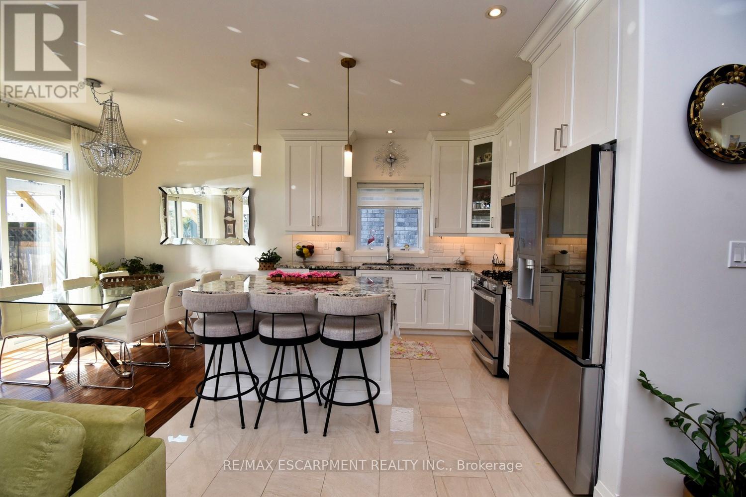 Photo 18 of 80 Backus Drive, Norfolk ON