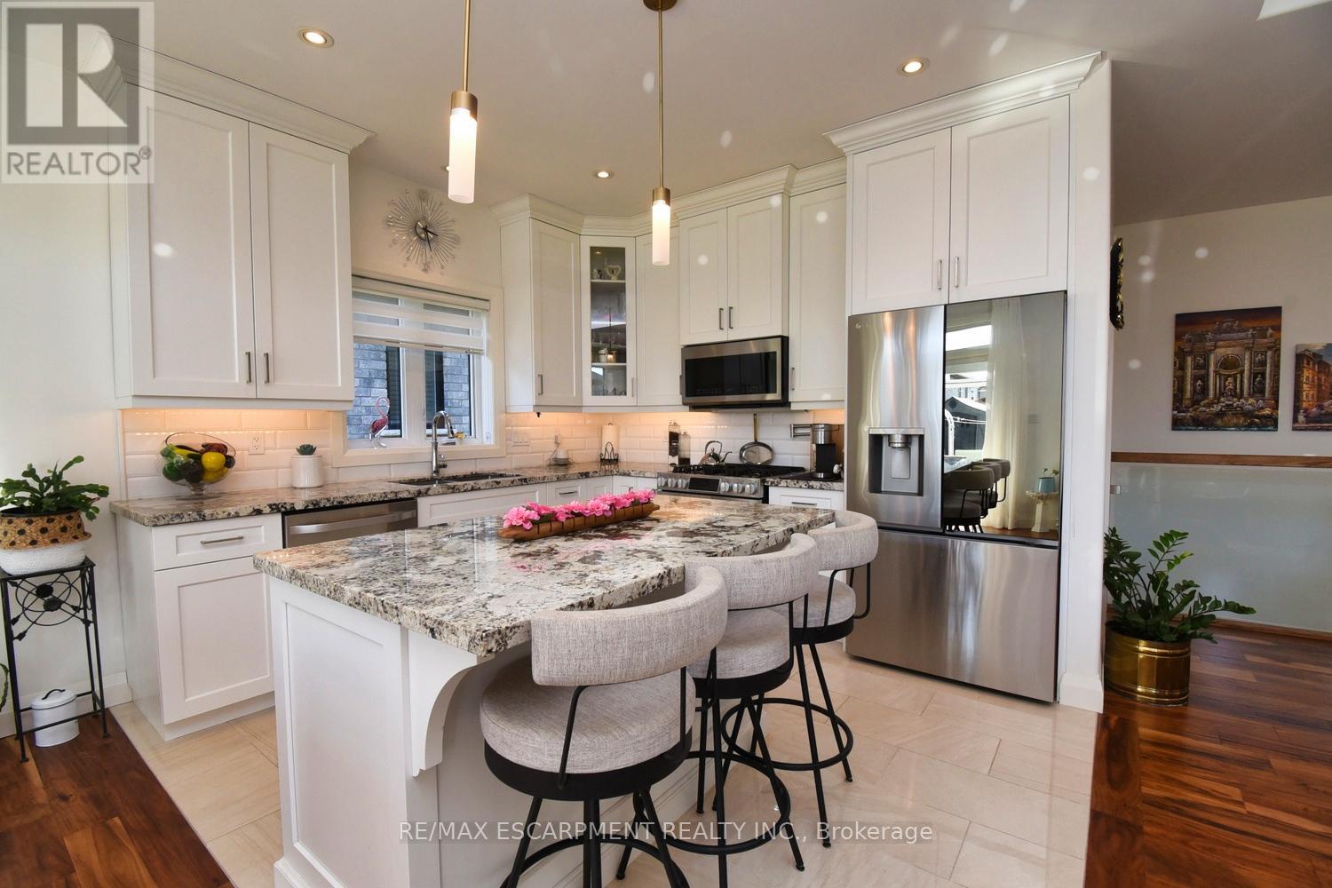 Photo 48 of 80 Backus Drive, Norfolk ON