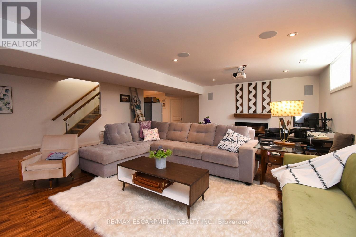 Photo 28 of 80 Backus Drive, Norfolk ON