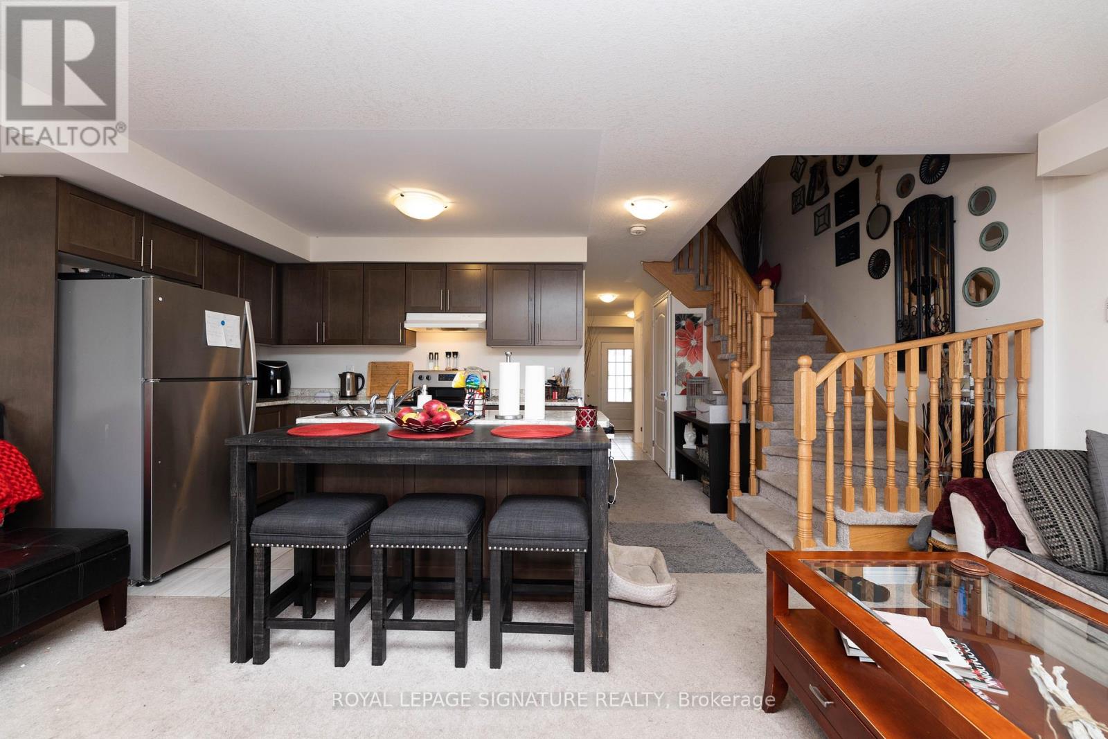 Photo 10 of 11 740 Linden Drive, Cambridge ON