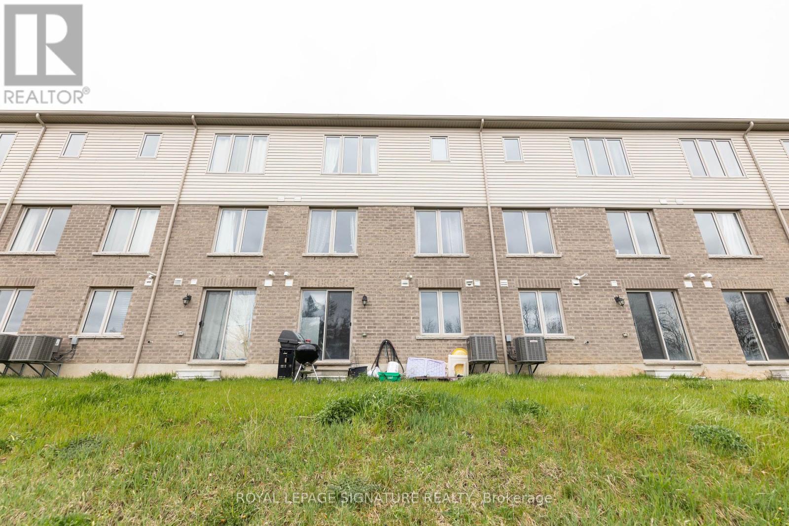 Photo 38 of 11 740 Linden Drive, Cambridge ON
